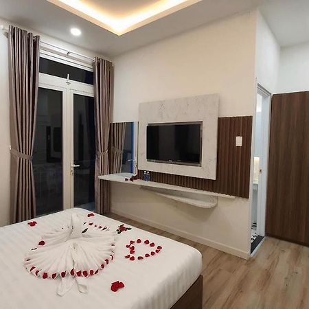 The White Hotel دالات المظهر الخارجي الصورة