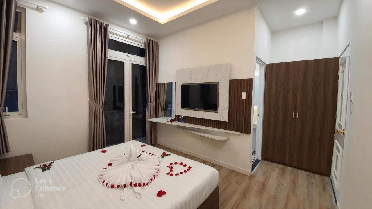 The White Hotel دالات المظهر الخارجي الصورة